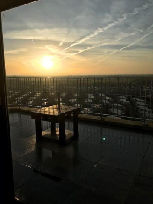 דירות מידלקרק Penthouse Met Zeezicht En 2 Terrassen מראה חיצוני תמונה